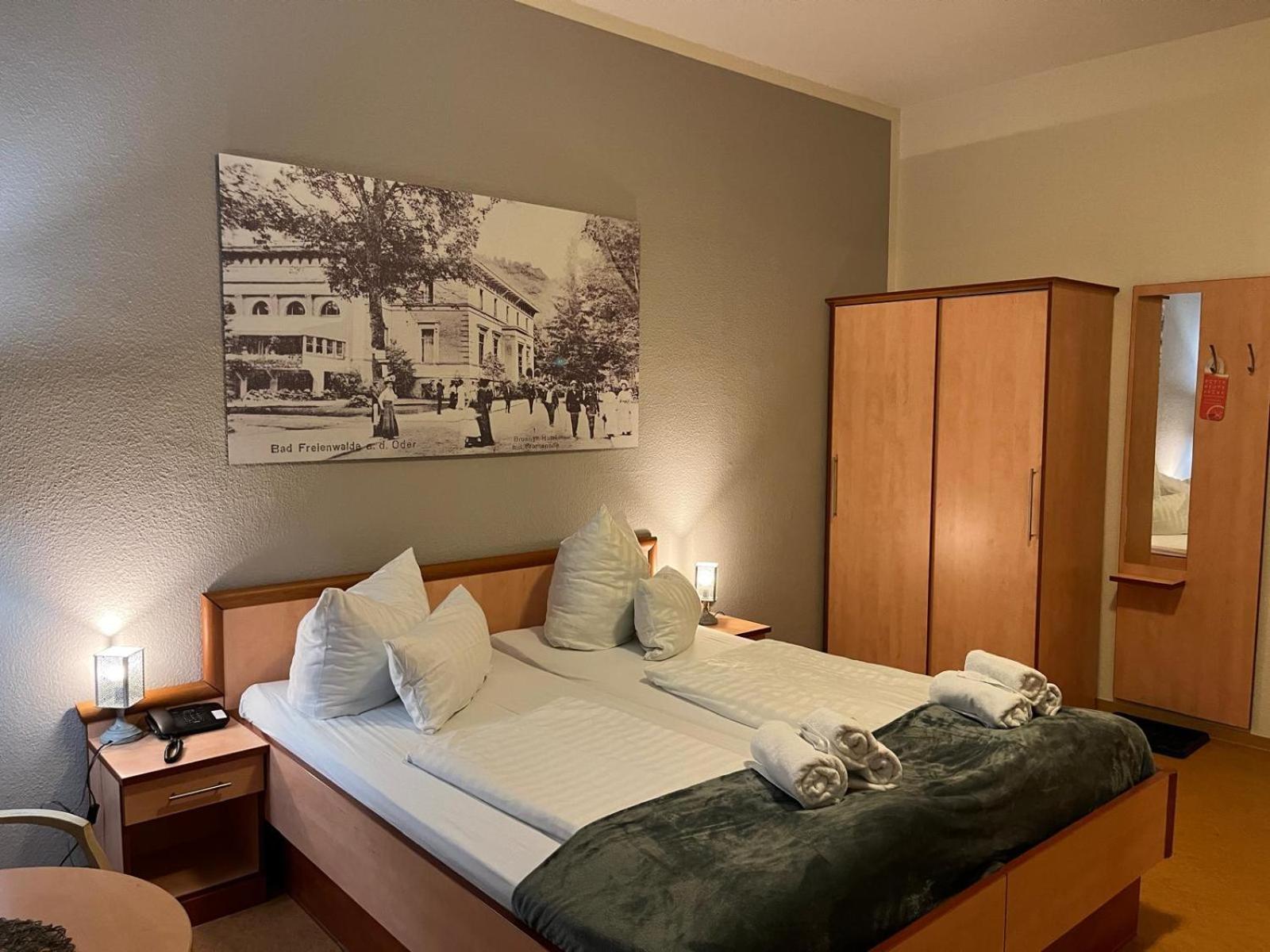 Villa Regina Bad Freienwalde Δωμάτιο φωτογραφία